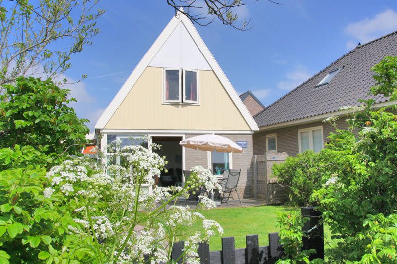 Omheinde tuin bij Op 't Landtweg 29a