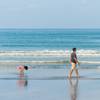 Kinderen aan het strand